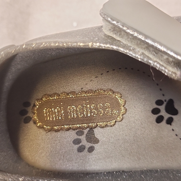 Mini Melissa Gray Glitter Cat Mary Jane shoes - Picture 8 of 10